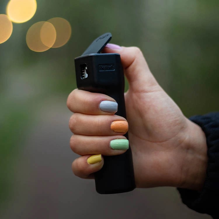 Forsvarsspray med GPS, Plegium Smart Svart