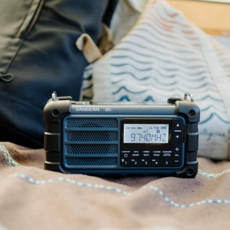 Overlevelsesradio DAB+/FM Pro, Blå