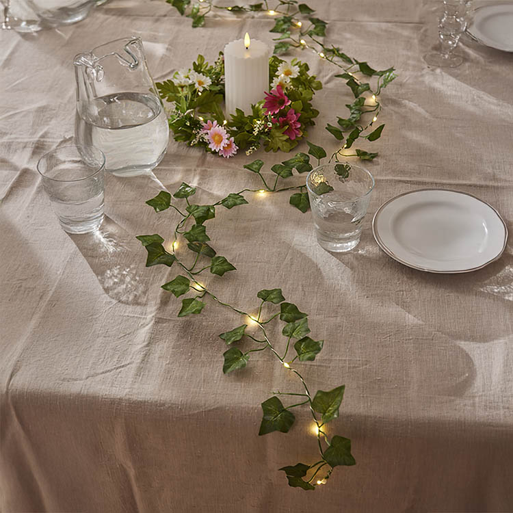 Batteridrevet lyslenke med eføy