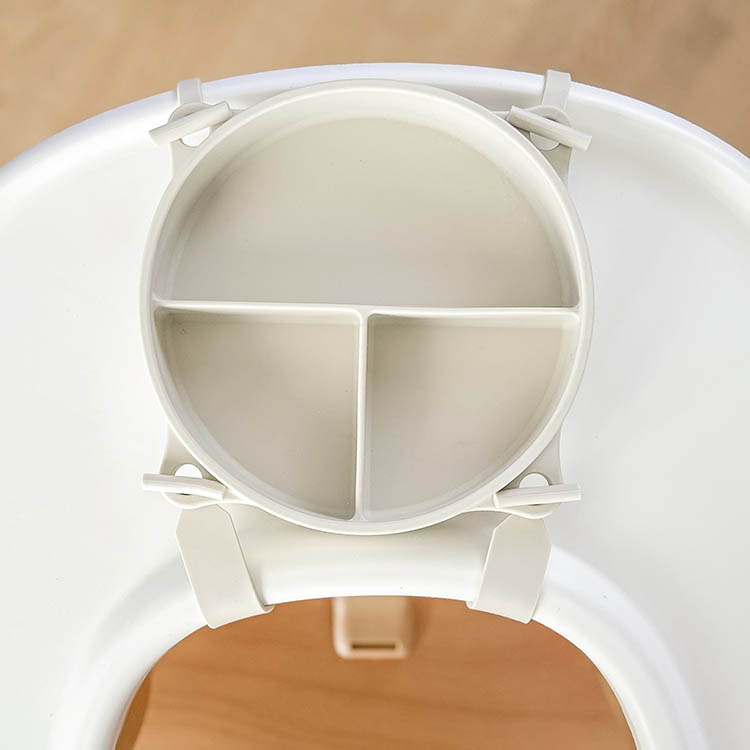 Barnetallerken med sugekopp og stropper, Grå