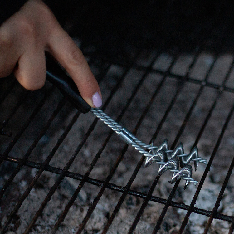 Liten grillbørste av rustfritt stål