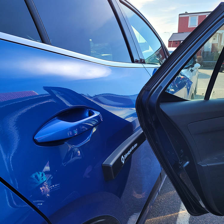 Magnetisk dørbeskyttelse til bilen