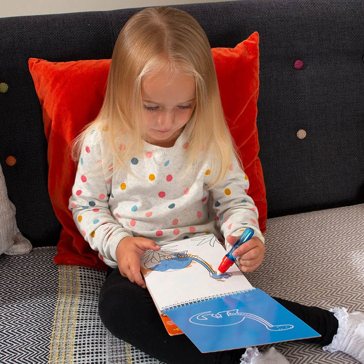 Vannmalebok med penn