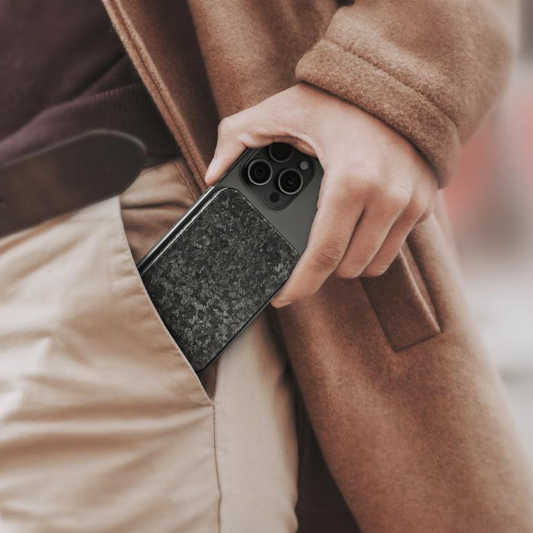 Powerbank med trådløs lading