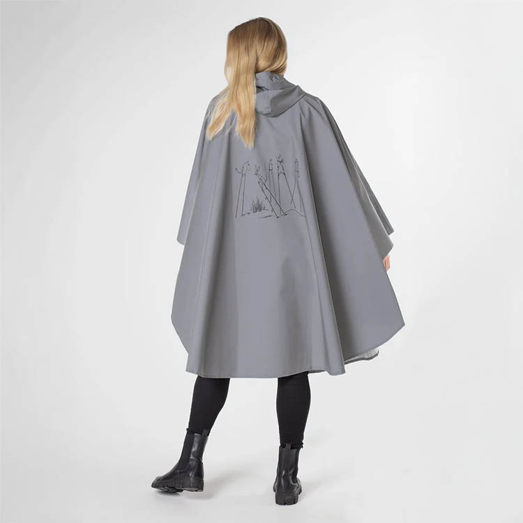 Regnponcho med refleks, Lasessor