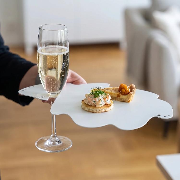 Mingelbrett med glassholder