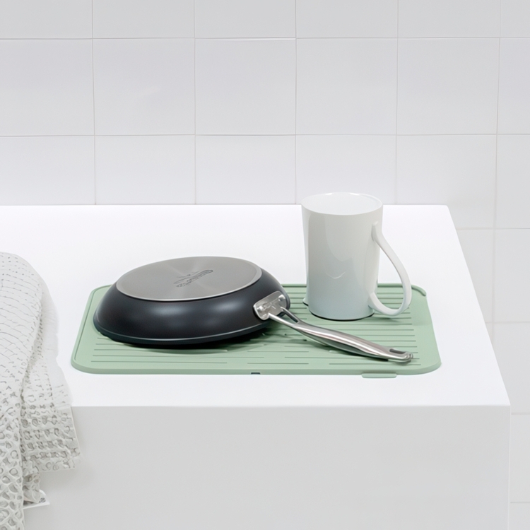 Avrenningsbrett i silikon, Brabantia, Lysegrønn
