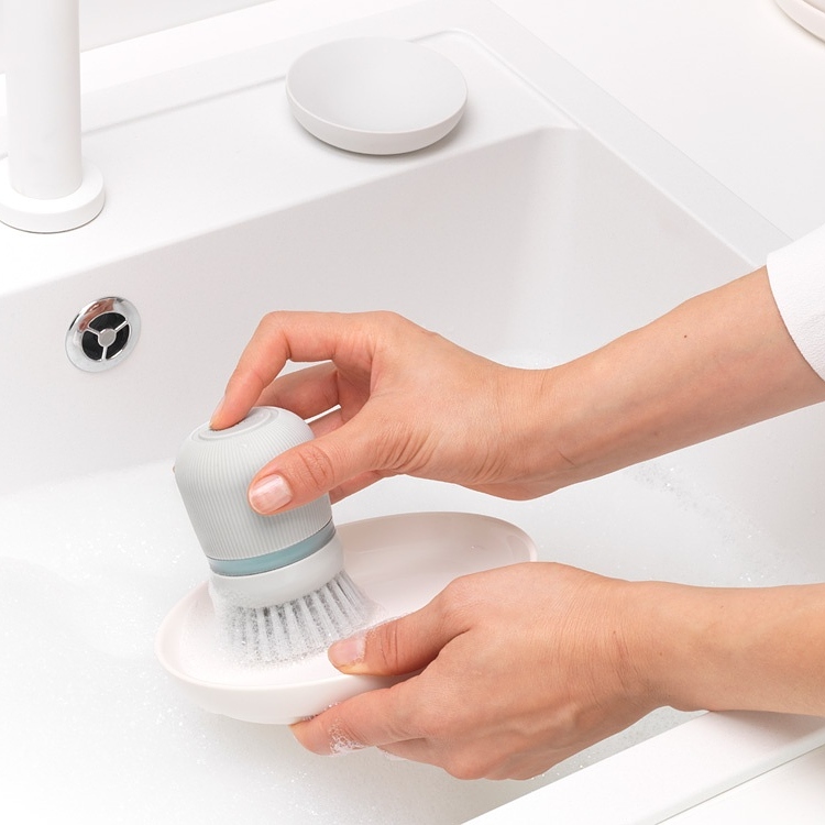 Oppvaskbørste med oppvaskmiddeldispenser, Brabantia