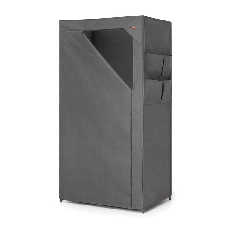 Fleksibel garderobe i stoff
