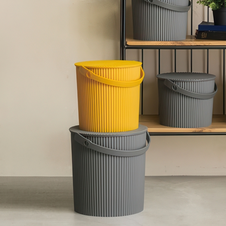 Bøtte med lokk 10L, Omnioutil, Sennepsgul