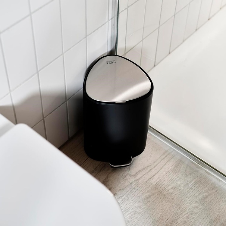 Pedalbøtte 5L, Joseph Joseph, Svart