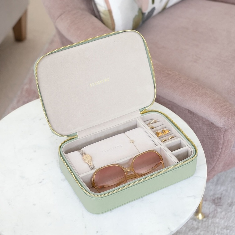 Stort smykkeskrin for reisen, Stackers