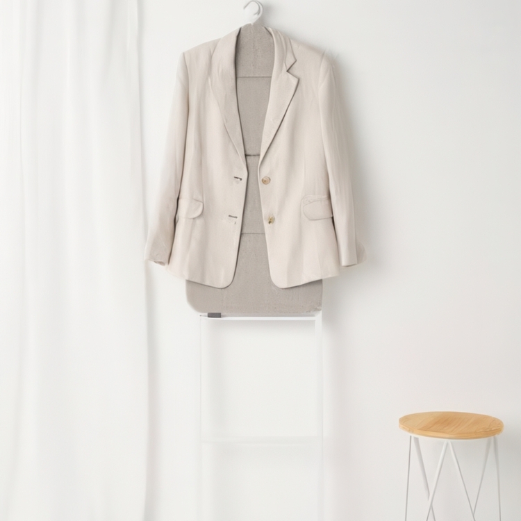 Sammenleggbar klesholder for steamer, Brabantia