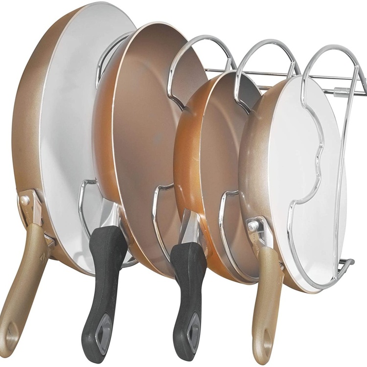Stekepannestativ i metall, iDesign