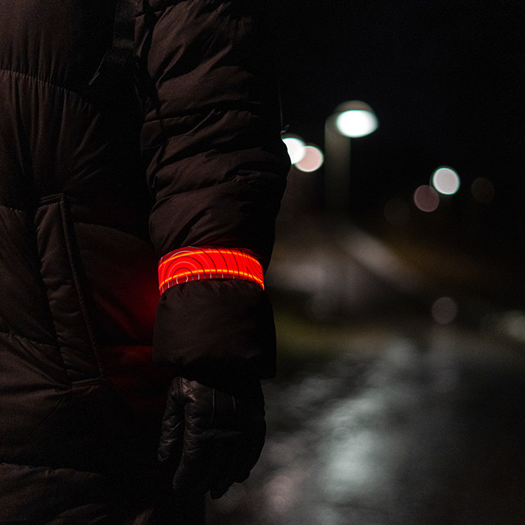 Oppladbart LED-armbånd slapwrap i gruppen Utgått hos SmartaSaker.se (13381)