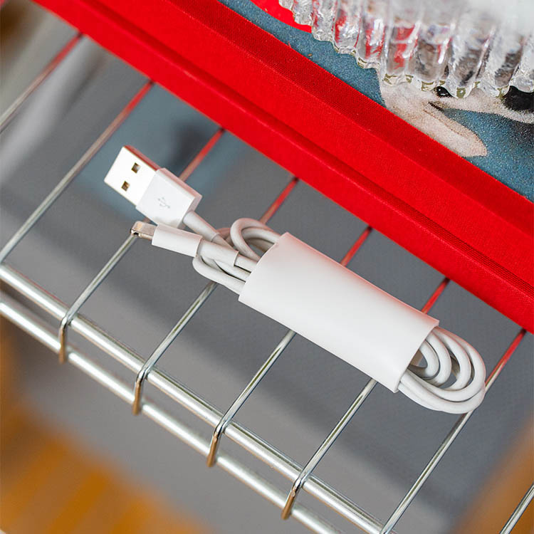 Kabelholder CableTube i gruppen Hjemmet / Elektronikk / Mobiltilbehør hos SmartaSaker.se (13548)