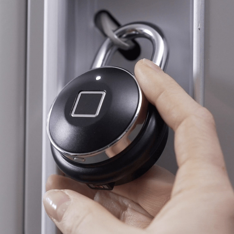 Hengelås med fingeravtrykklås i gruppen Sikkerhet / Trygghet / Tyverisikring hos SmartaSaker.se (12686)