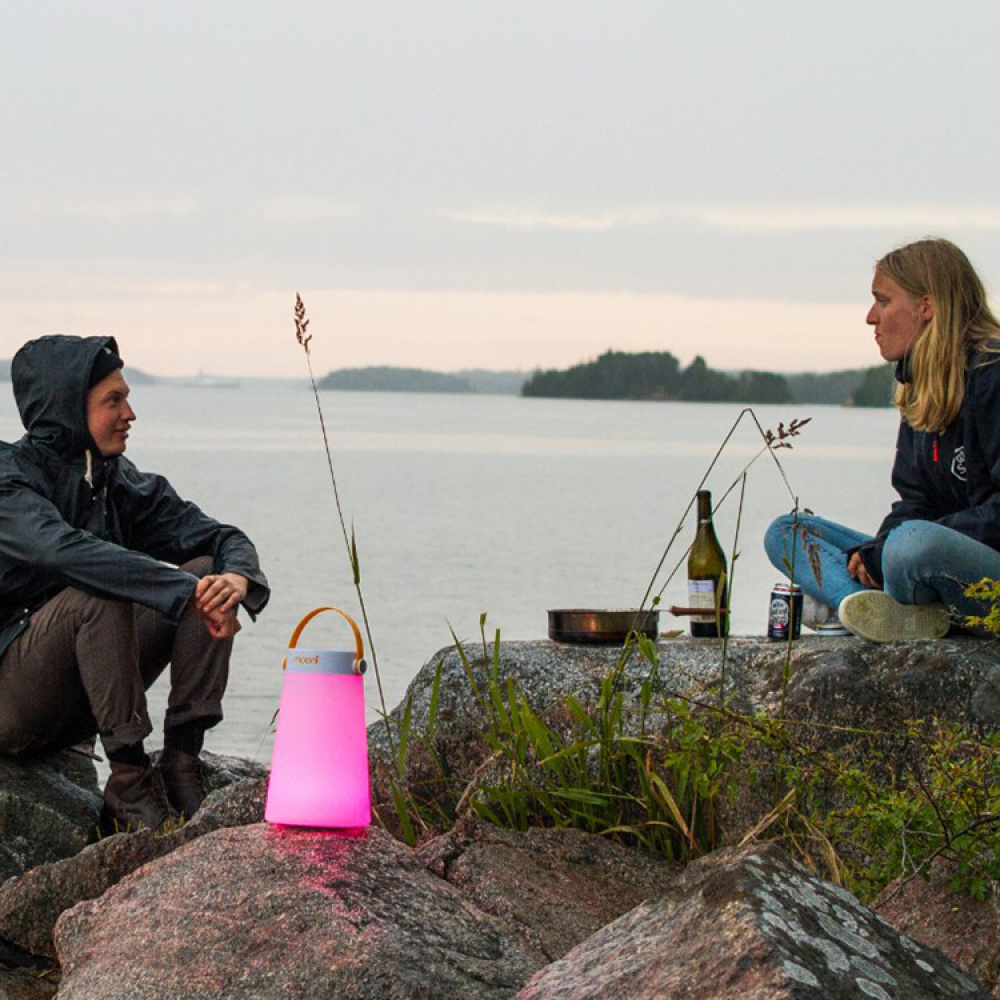 Lykt med trådløs høyttaler i gruppen Hjemmet / Elektronikk / Høyttalere og høretelefoner hos SmartaSaker.se (12851)