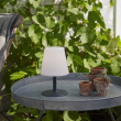 Ledningfri bordlampe til uteplassen Ledningfri bordlampe til uteplassen