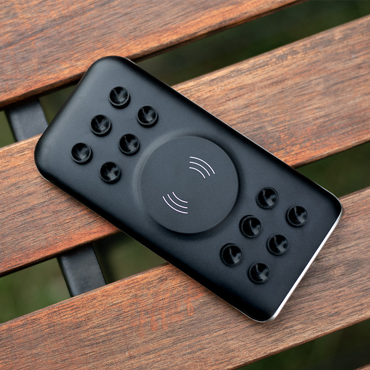 Powerbank med Qi-lading i gruppen Hjemmet / Elektronikk / Ladere og Powerbanks hos SmartaSaker.se (13229)