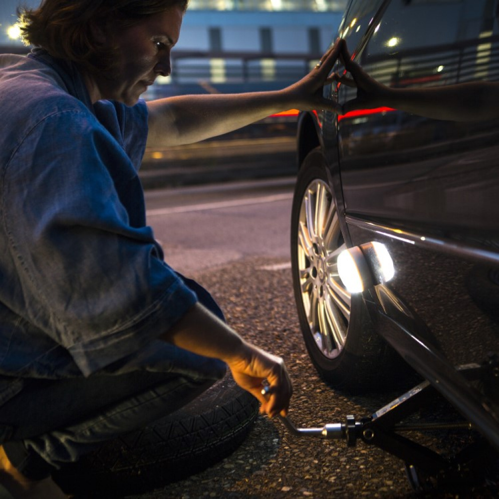 Varsellampe til bilen, Help Flash i gruppen Kjøretøy / Biltilbehør hos SmartaSaker.se (13388)