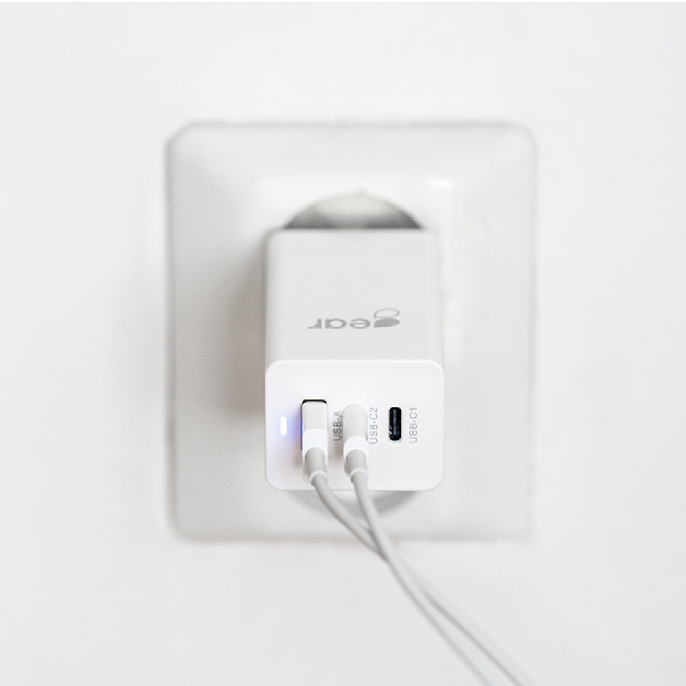 USB-lader med flere uttak i gruppen Hjemmet / Elektronikk / Kabler og adaptere hos SmartaSaker.se (13657)