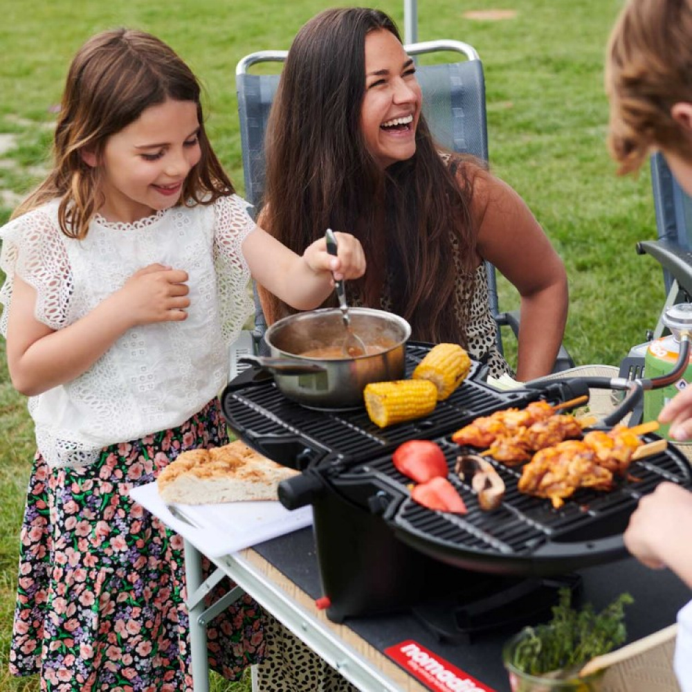 Bærbar gassgrill NomadiQ i gruppen Hjemmet / Grillsaker hos SmartaSaker.se (13856)