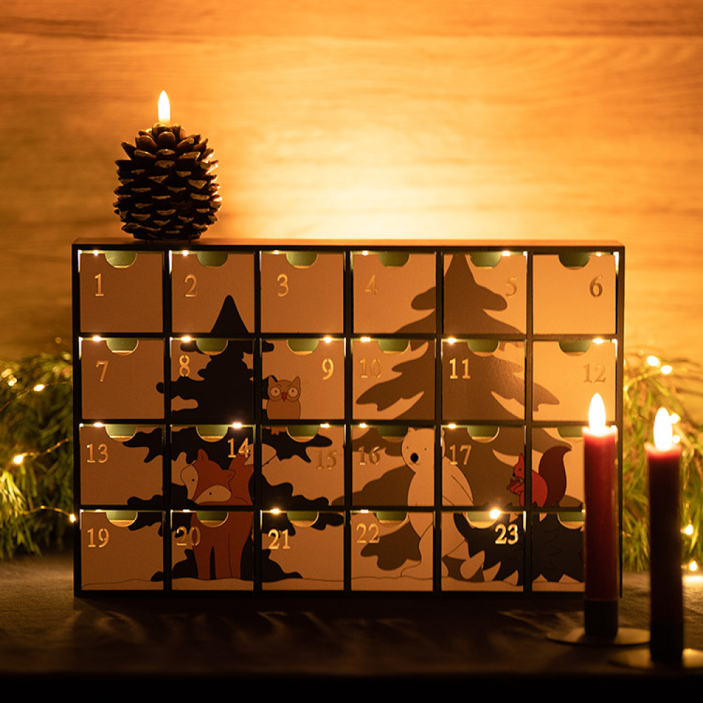 Adventskalenderhus i tre i gruppen Høytider / Advent og jul / Julepynt hos SmartaSaker.se (13896)