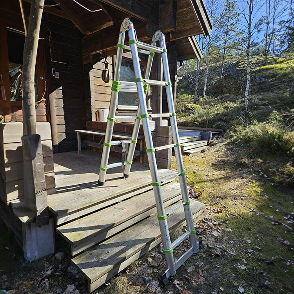 Teleskopisk stige i gruppen Fritid / Fikse og Reparere / Verktøy hos SmartaSaker.se (14281)