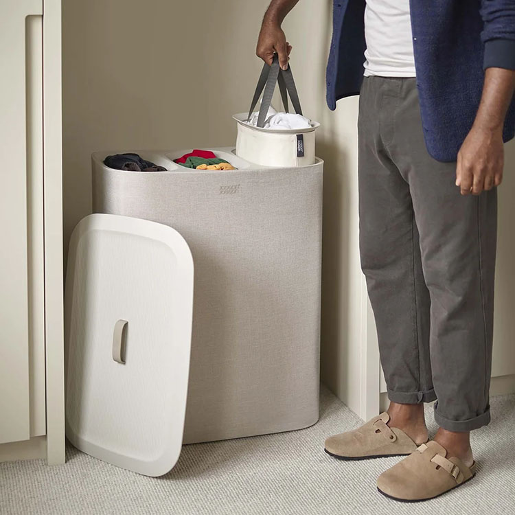 Skittentøyskurv med sorteringsrom i gruppen Hjemmet / Rydd og vask hos SmartaSaker.se (14311)