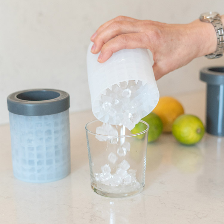 Rund isform for små isbiter 2-pk i gruppen Hjemmet / Kjøkken / Drikke hos SmartaSaker.se (14435)