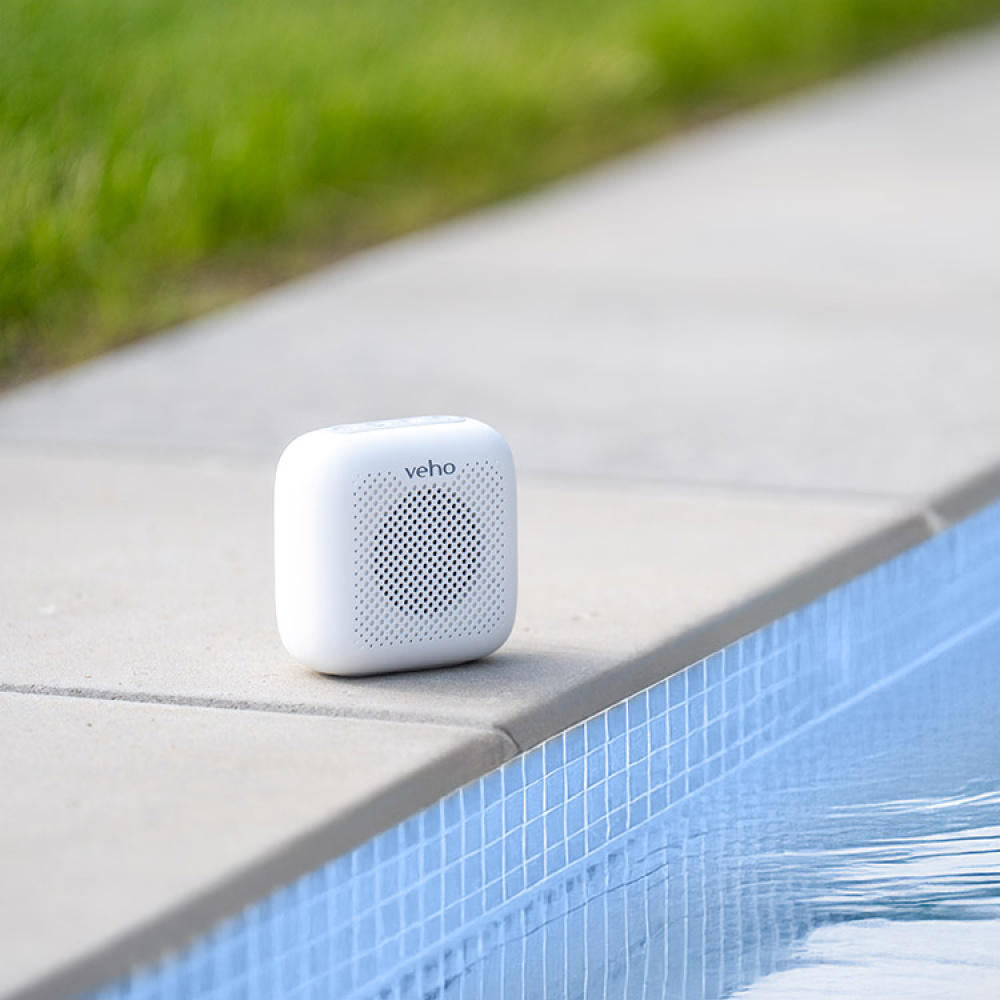 Vannbestandig Bluetooth-høyttaler i gruppen Hjemmet / Elektronikk / Høyttalere og høretelefoner hos SmartaSaker.se (14507)