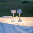 Liten solcelledrevet bordlampe Liten solcelledrevet bordlampe