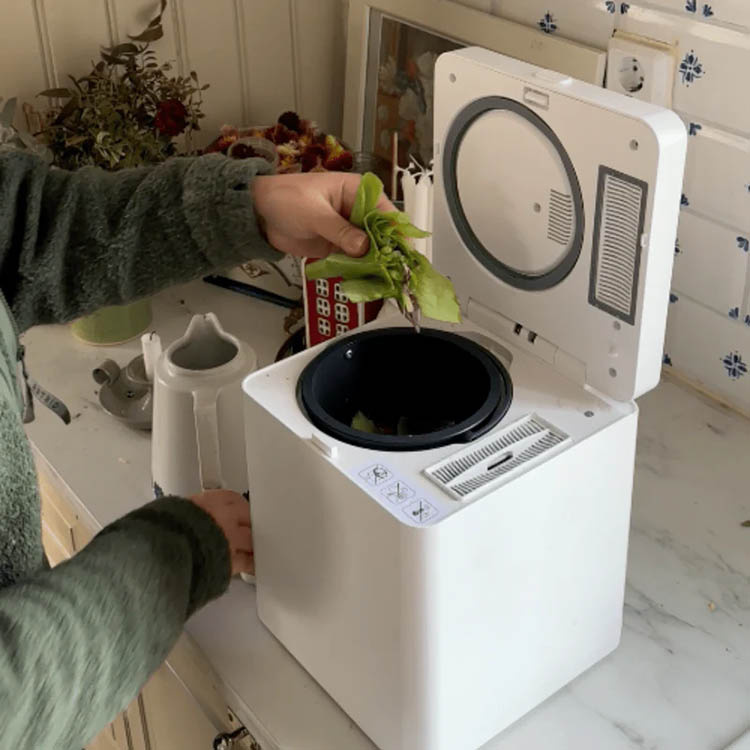 Bioblend komposteringsmaskin i gruppen Gavetips / Gaver etter interesse / Gave til hageinteresserte hos SmartaSaker.se (14599)