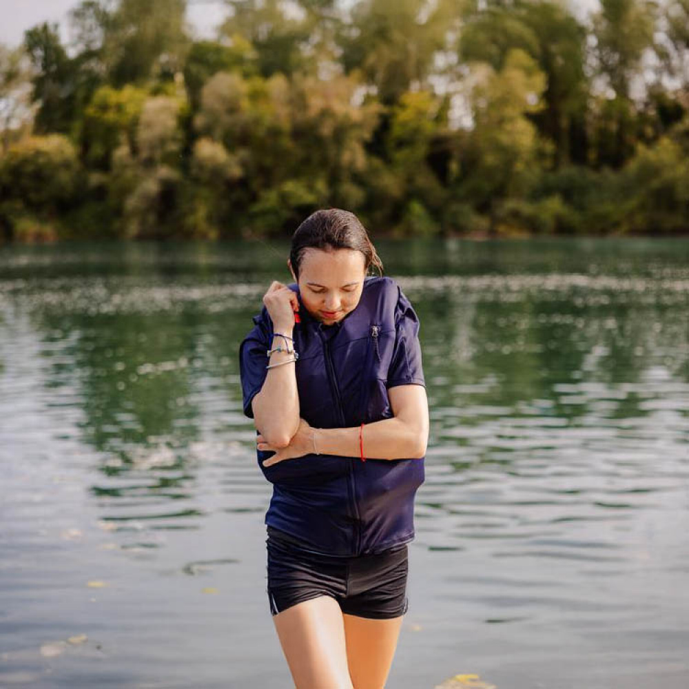 Flytetrøye manuell, Floatee i gruppen Sikkerhet / Trygghet / Personlig sikkerhet hos SmartaSaker.se (14601)