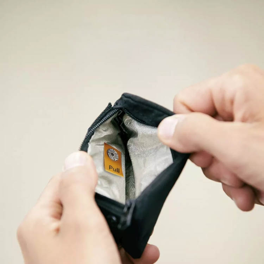 Kortholder med belteklips i gruppen Fritid / Reiser hos SmartaSaker.se (14724)