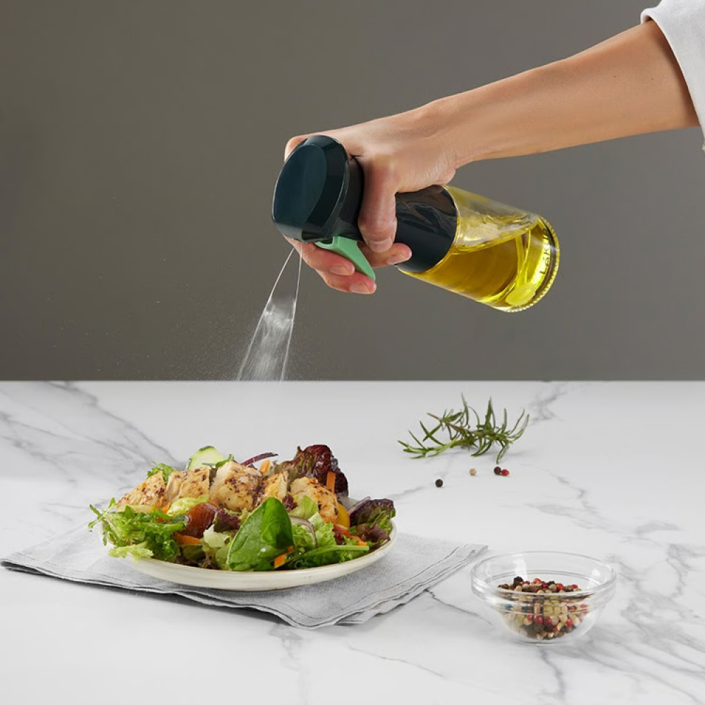 Oljesprayflaske, Lékué i gruppen Hjemmet / Kjøkken hos SmartaSaker.se (14730)