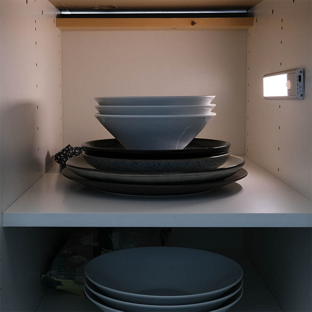 LED-lampe med bevegelsessensor i gruppen Belysning / Innendørs belysning hos SmartaSaker.se (14784)