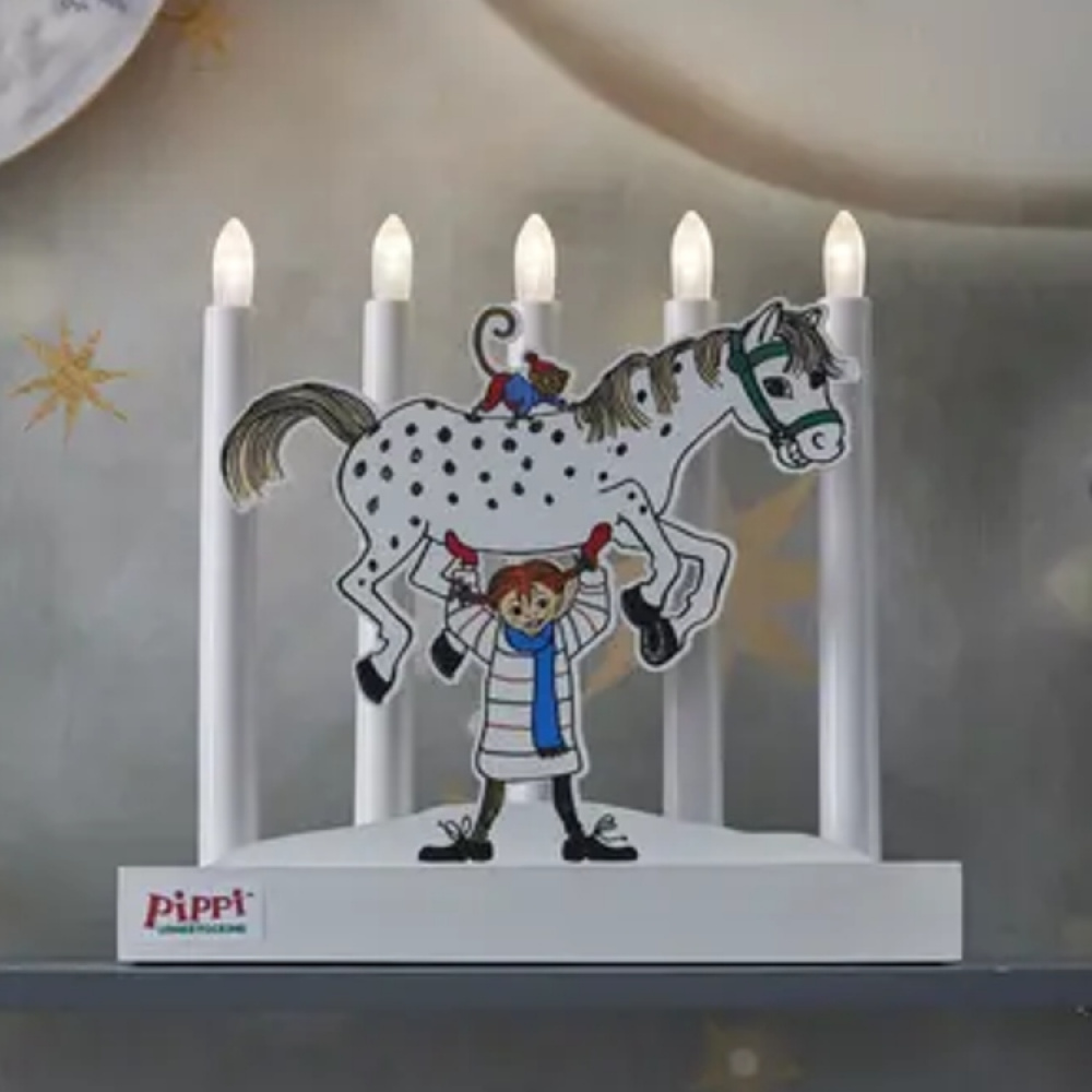 Batteridrevet Pippi-adventslysestake i gruppen Høytider / Advent og jul / Julebelysning hos SmartaSaker.se (14884)