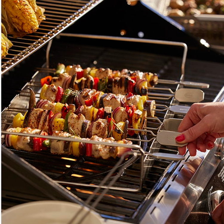 Grillspyd med holder i gruppen Hjemmet / Grillsaker hos SmartaSaker.se (14937)