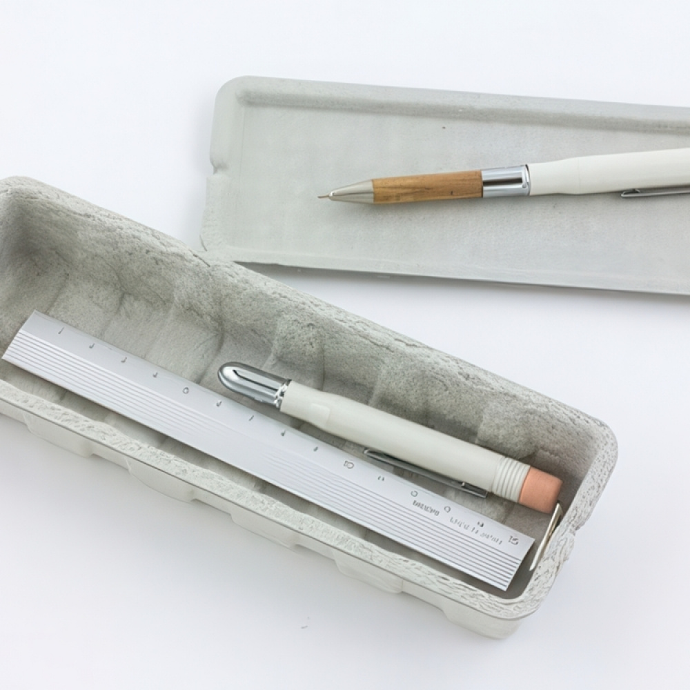 Eske av resirkulert papir, MIDORI PULP PEN STORAGE, hvit i gruppen Oppbevaring / hos SmartaSaker.se (40026)
