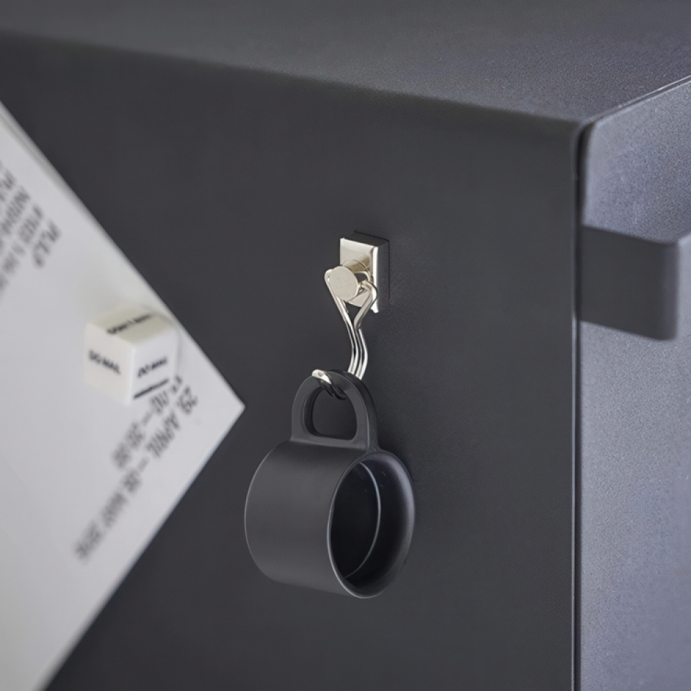 Brødboks i metall, Yamazaki, Svart i gruppen Oppbevaring hos SmartaSaker.se (40252)