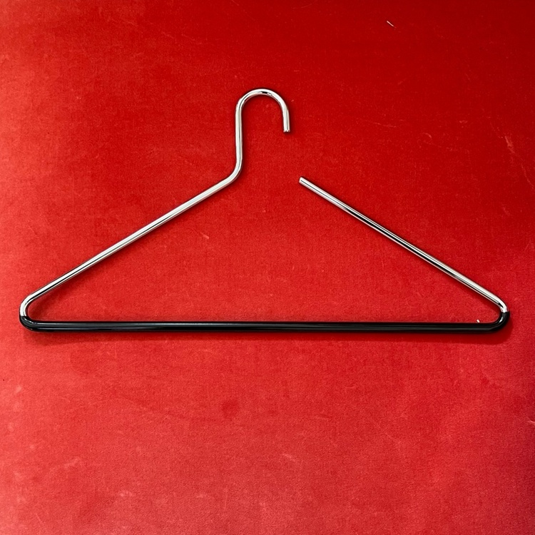 Robust kleshenger i metall, 42 cm i gruppen Oppbevaring / Garderoboppbevaring hos SmartaSaker.se (40931)