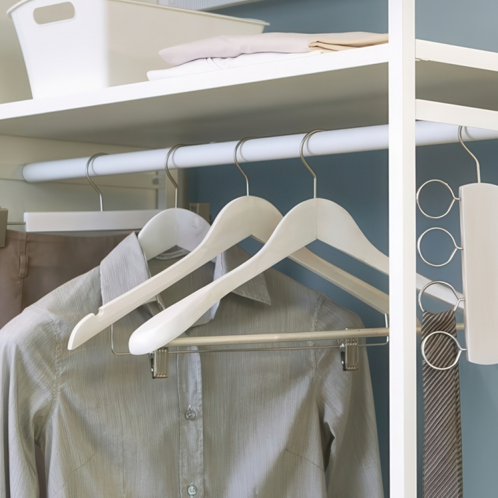 Hvit dressbøyle i tre, 45 cm i gruppen Oppbevaring / Garderoboppbevaring hos SmartaSaker.se (40971)