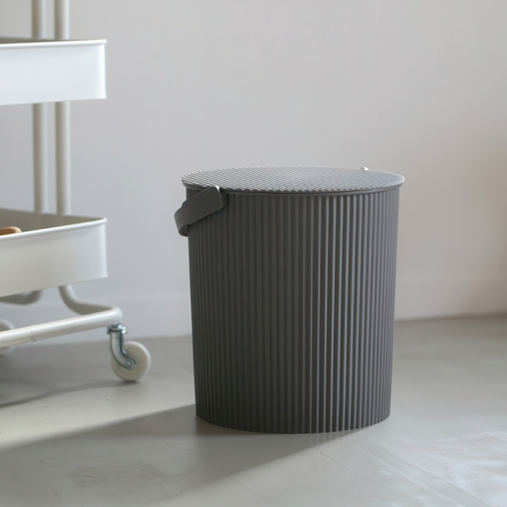 Bøtte med lokk 20L, Omnioutil, Grå i gruppen Oppbevaring hos SmartaSaker.se (41108)