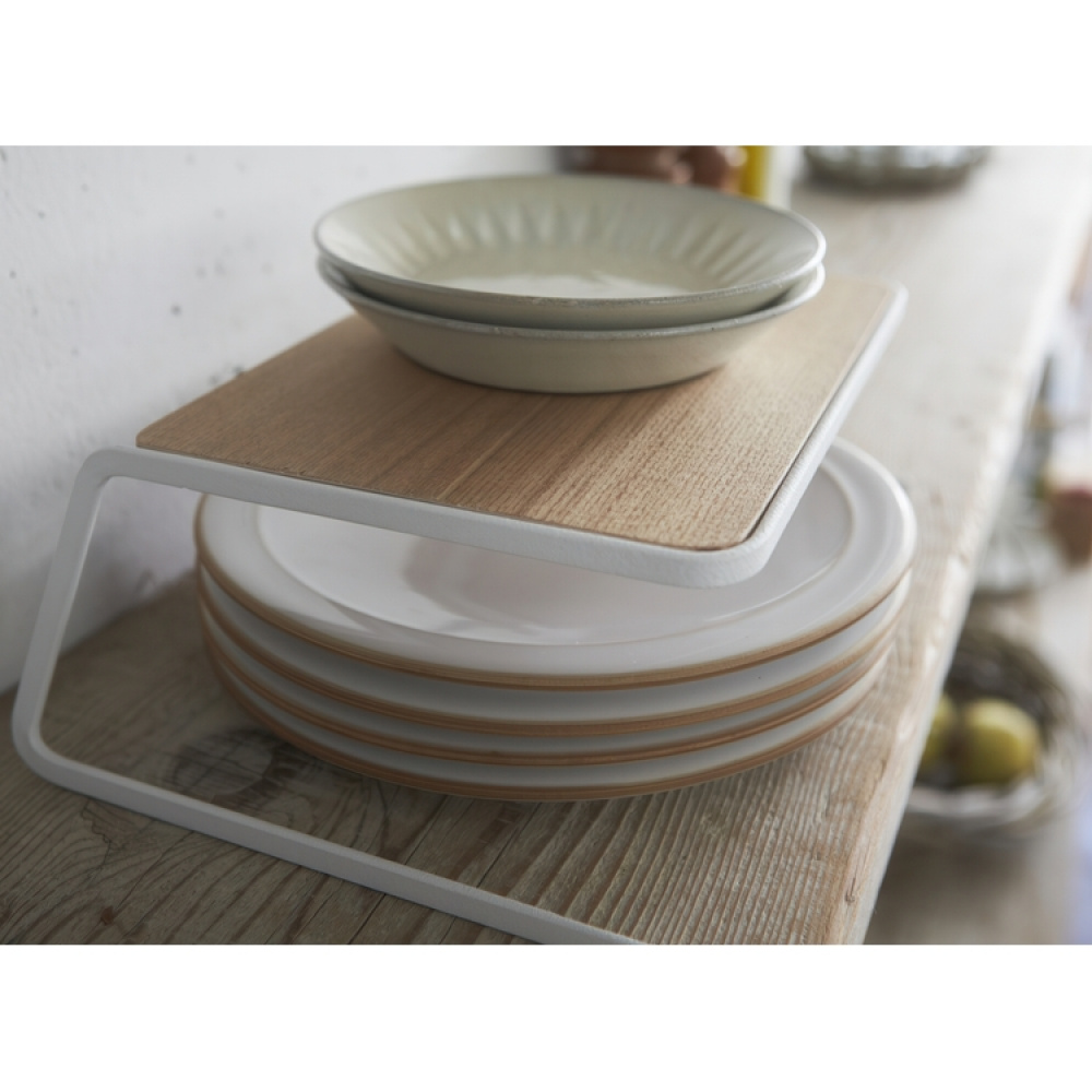 Innsatshylle for servise, Yamazaki i gruppen Oppbevaring hos SmartaSaker.se (41173)