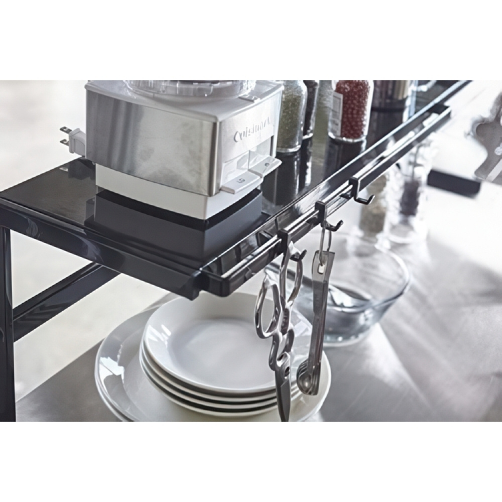 Uttrekkbar hylle i metall, 54-92 cm, Yamazaki i gruppen Oppbevaring hos SmartaSaker.se (41184)