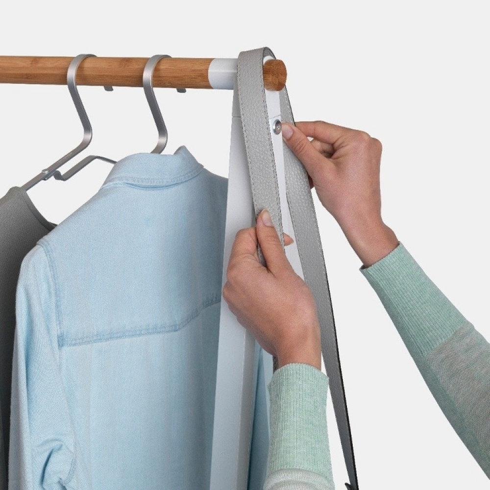 Small klesstativ med hyller, Brabantia i gruppen Oppbevaring / Soveromoppbevaring hos SmartaSaker.se (41385)