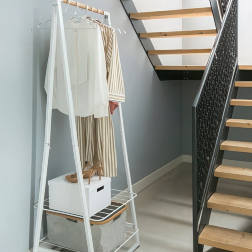 Small klesstativ med hyller, Brabantia i gruppen Oppbevaring / Soveromoppbevaring hos SmartaSaker.se (41385)