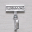 Gjesteskilt med knagg i metall, Gjester